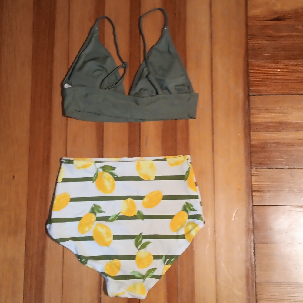 Aerie Lemon Bikini - Picture 6 of 9